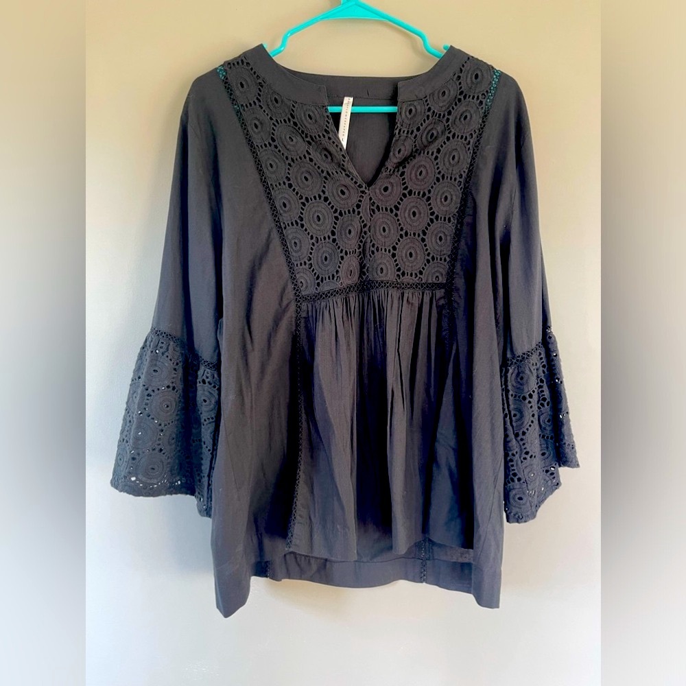 Women's Peasant Blouse with crochet bell sleeve Size L - Picture 2 of 8